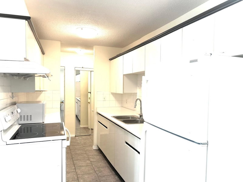 110 - 6420 Buswell Street