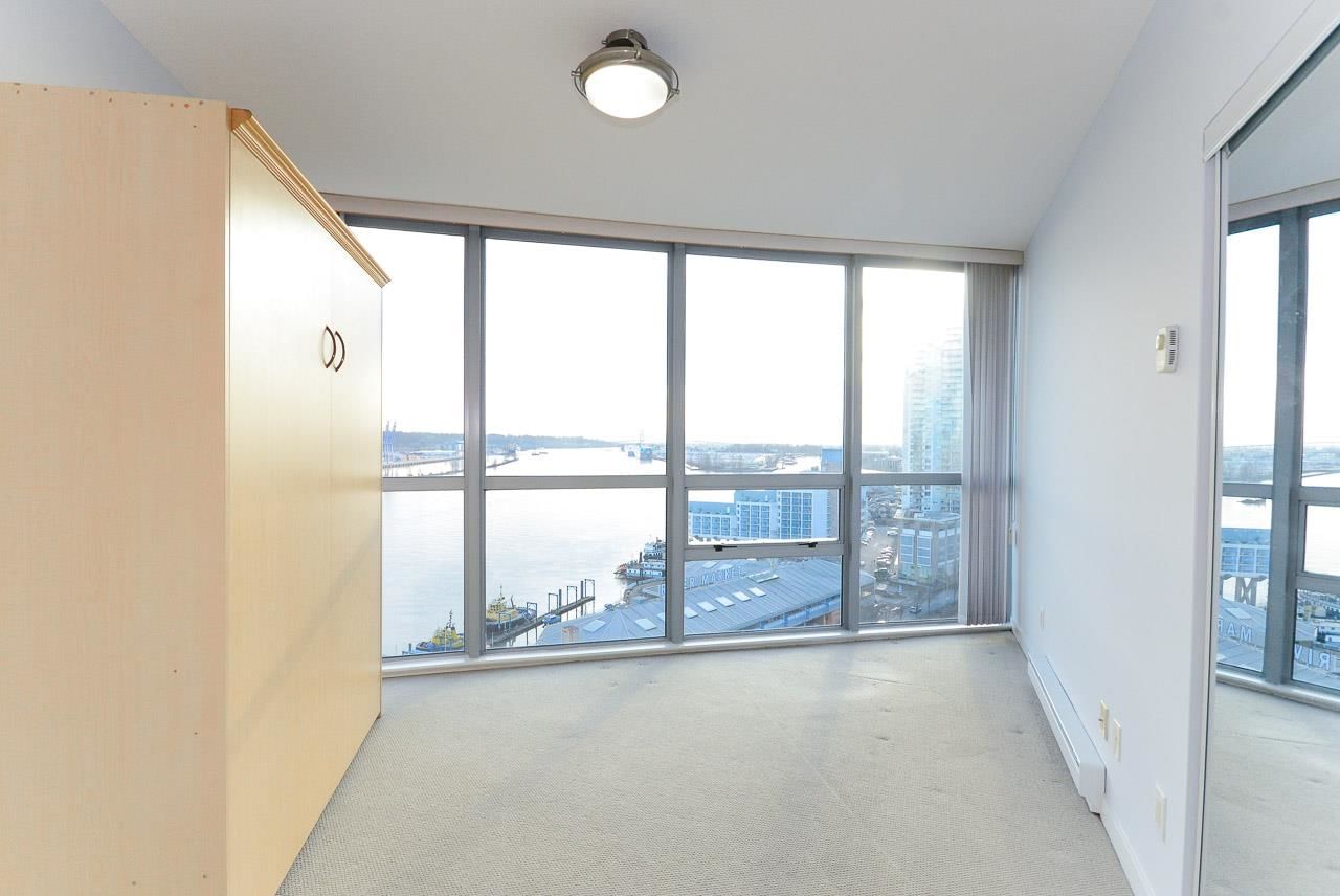 Listing Image 18