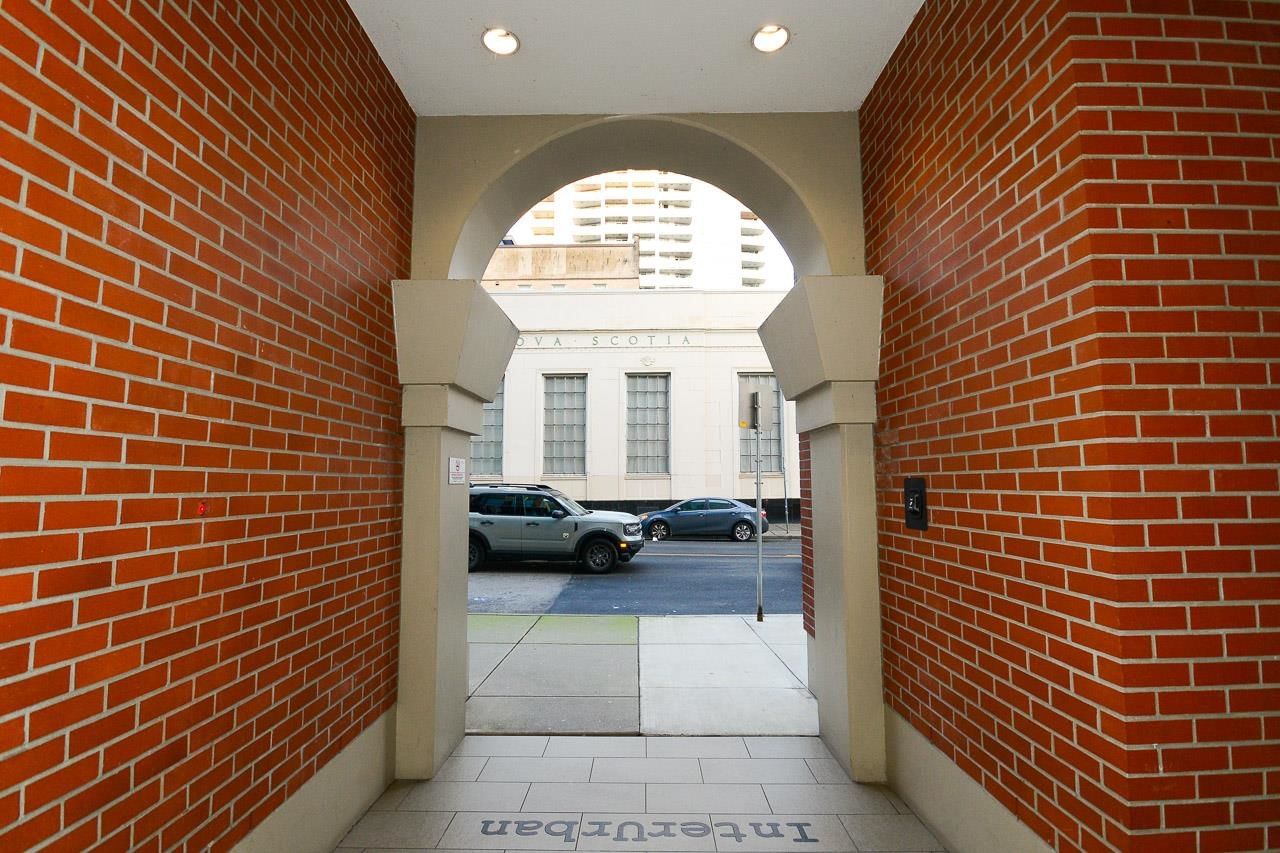 Listing Image 26