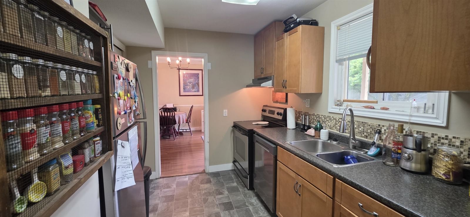Listing Image 19