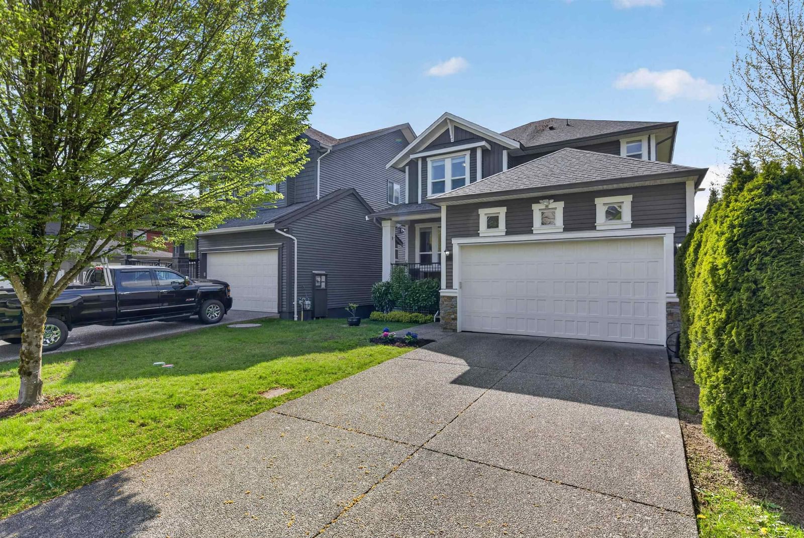 Listing Image 1