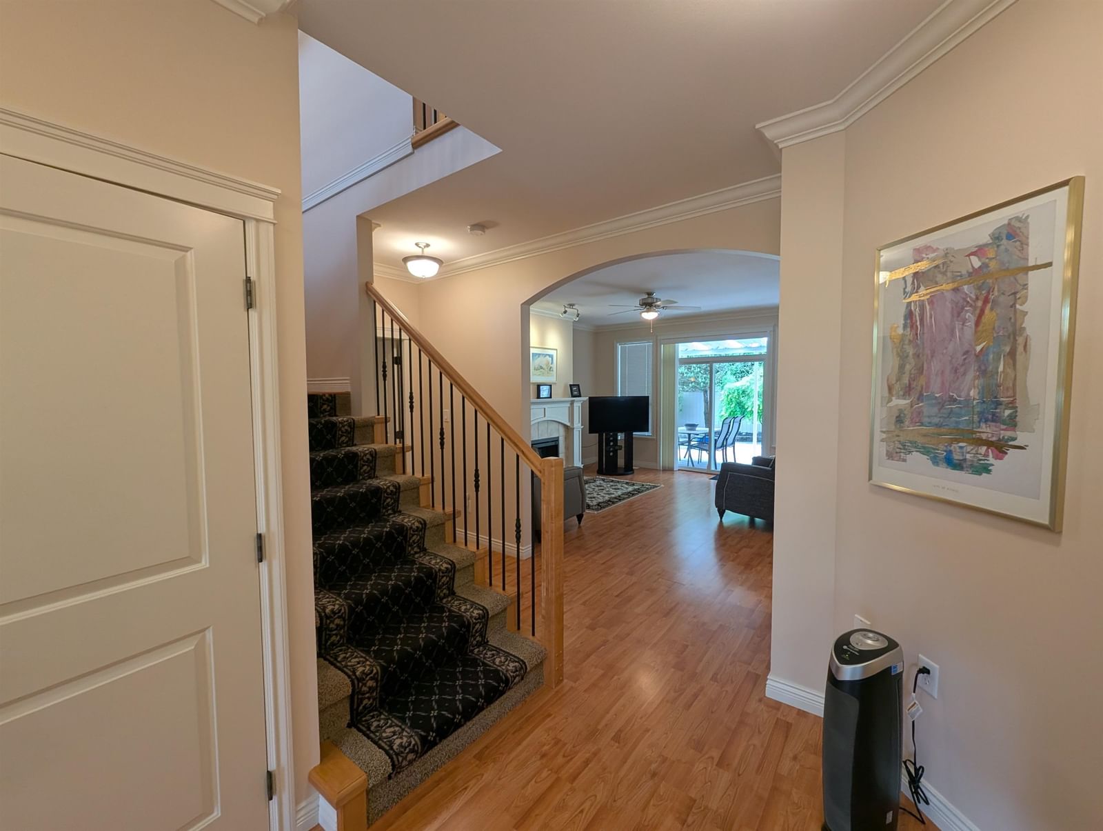 Listing Image 10