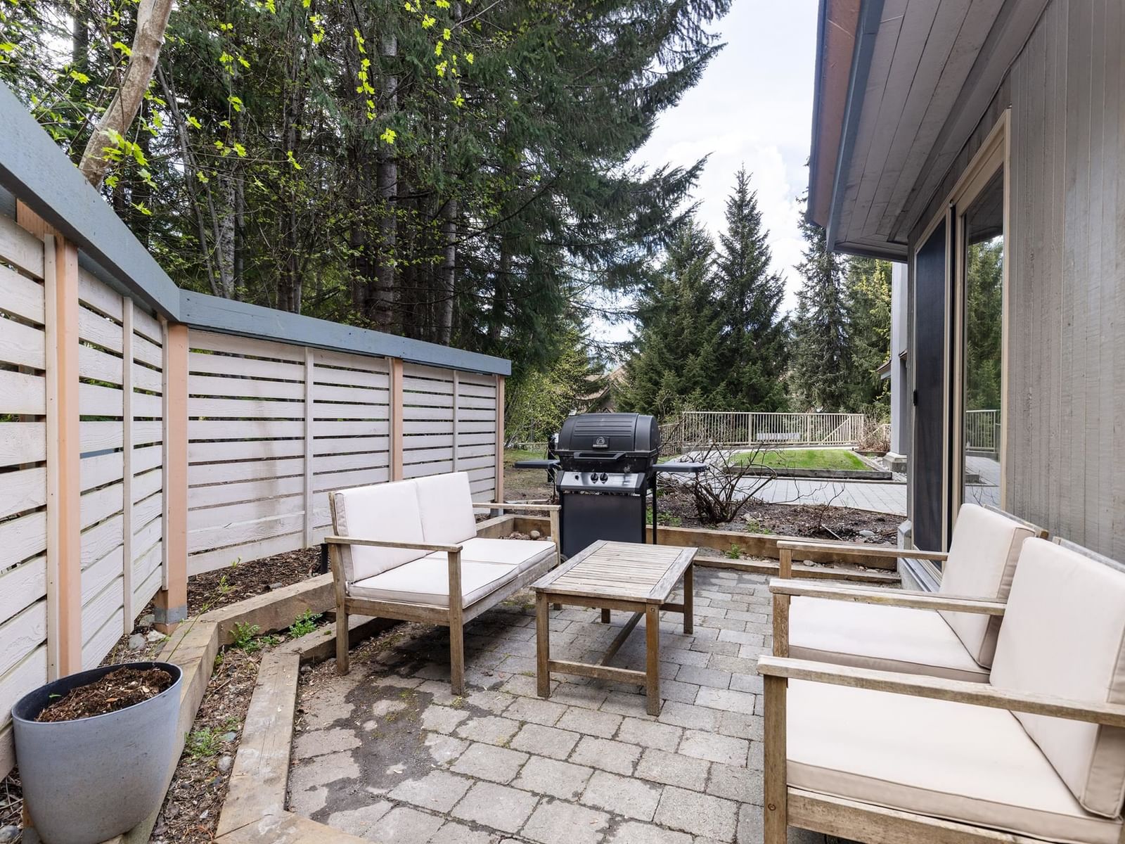 Listing Image 24