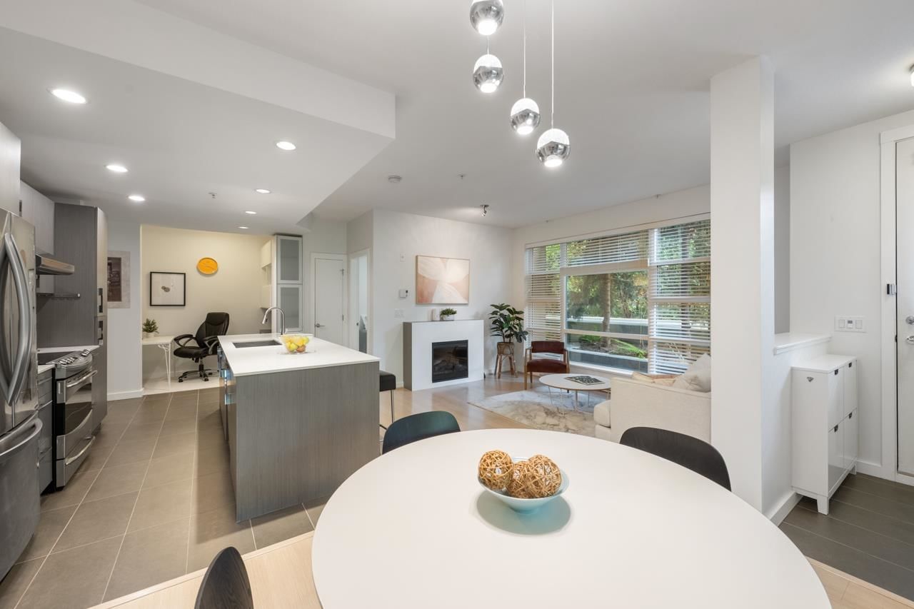 Listing Image 11