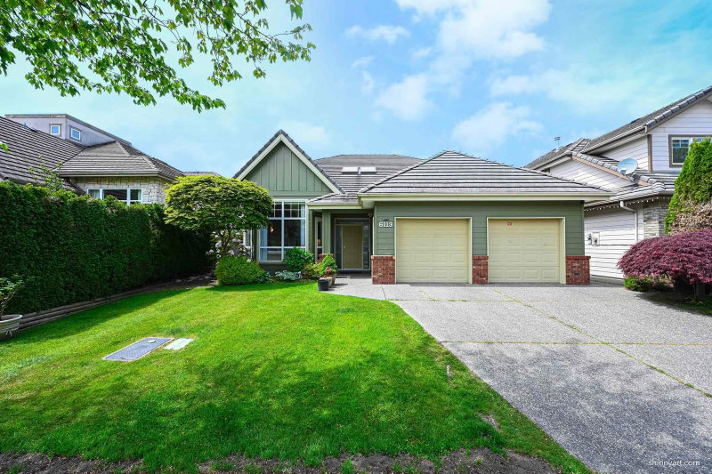6113 Pearkes Drive