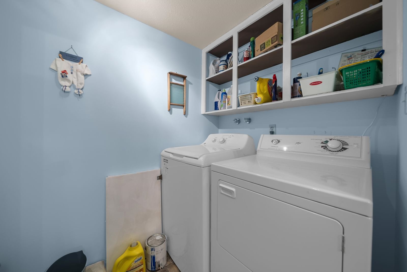 Listing Image 22