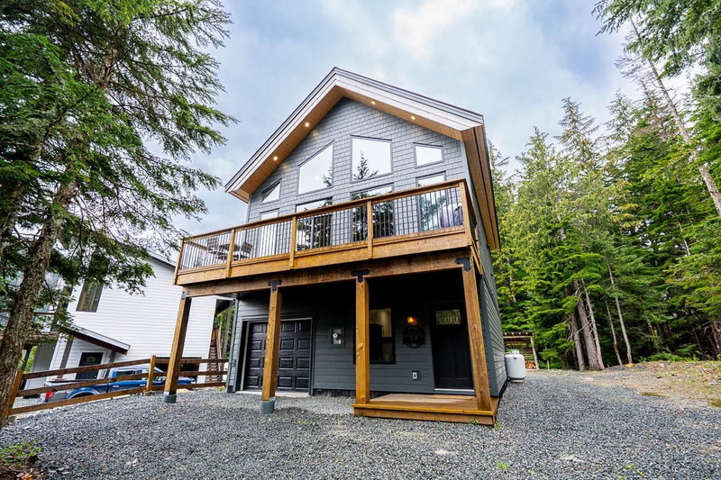 47020 Snowmist Drive