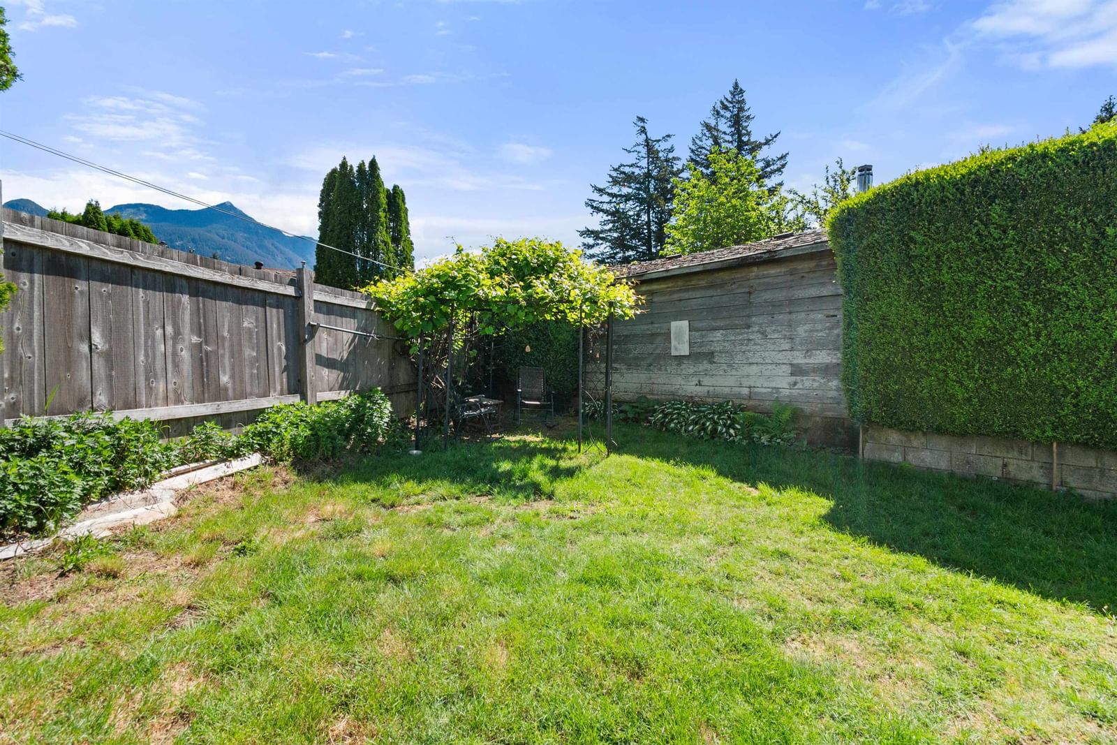 Listing Image 24