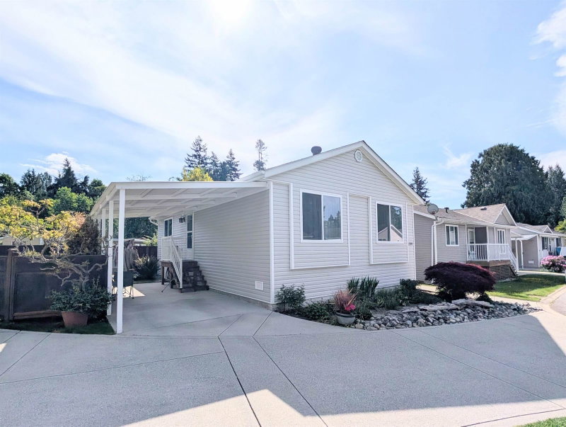 109 - 4510 Sunshine Coast Highway