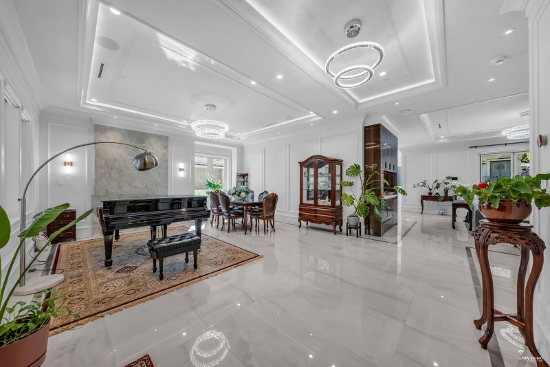 3514 27th Avenue W