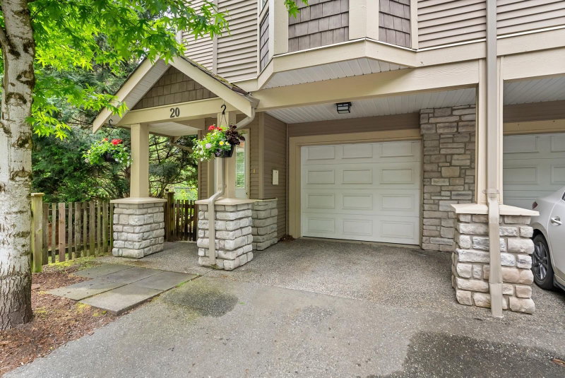 20 - 33321 George Ferguson Way