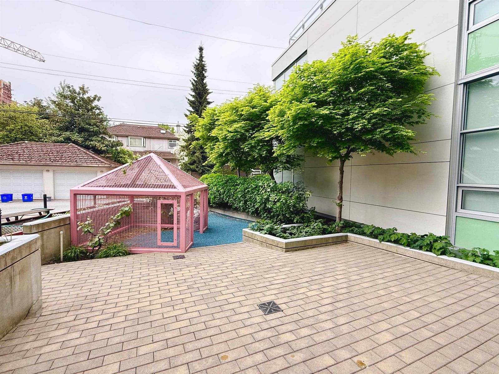 Listing Image 15