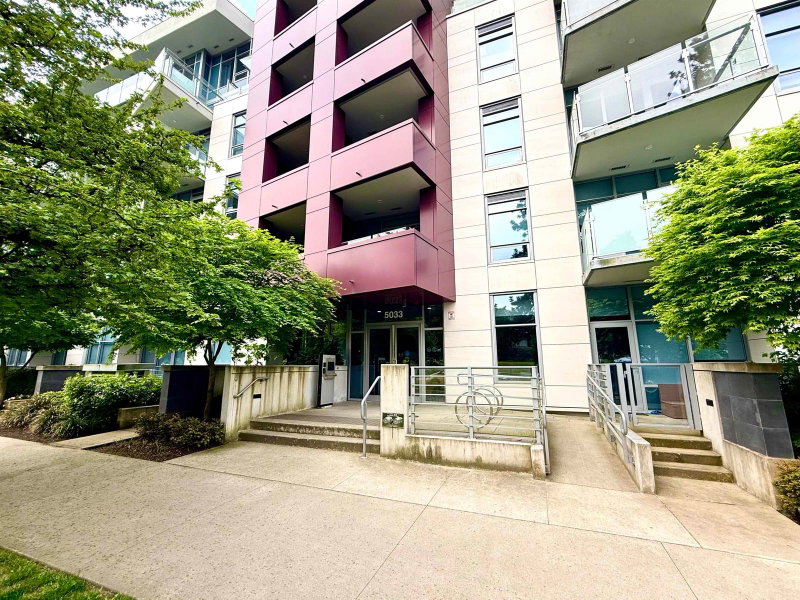 305 - 5033 Cambie Street