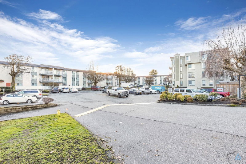 227 - 32850 George Ferguson Way