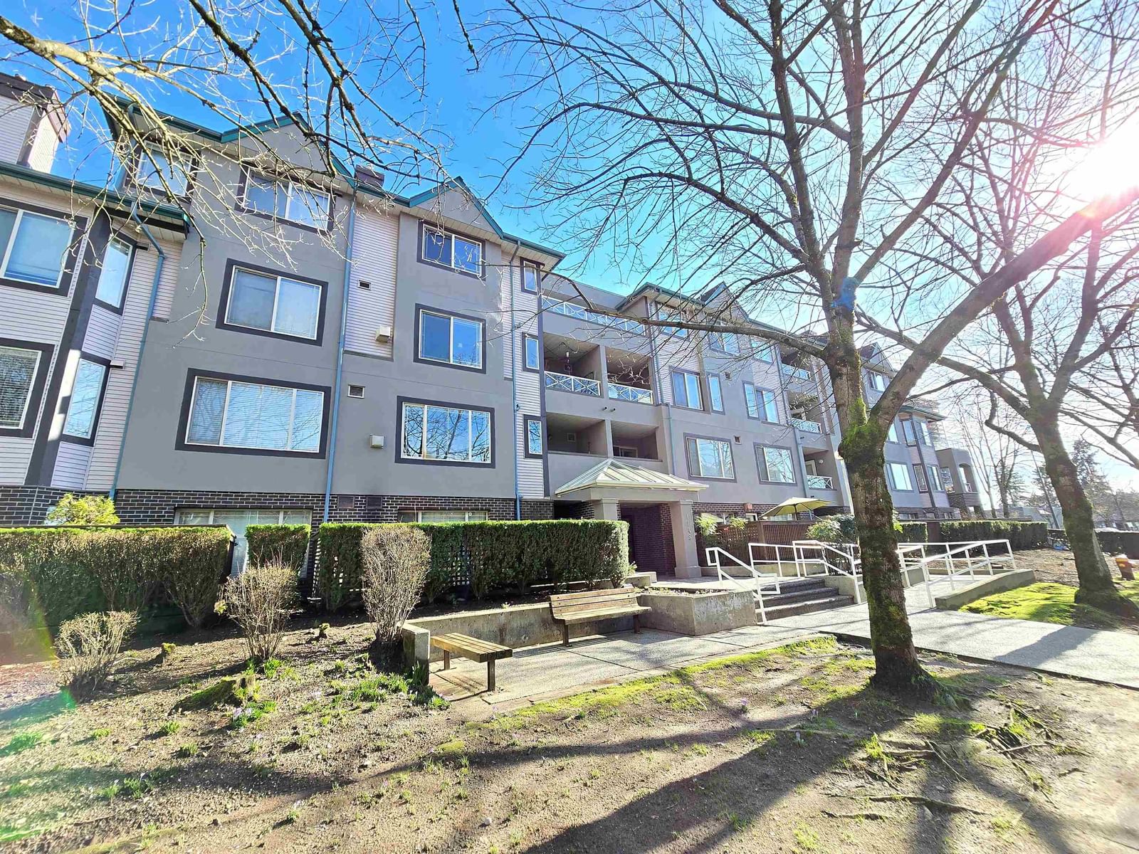 Listing Image 18