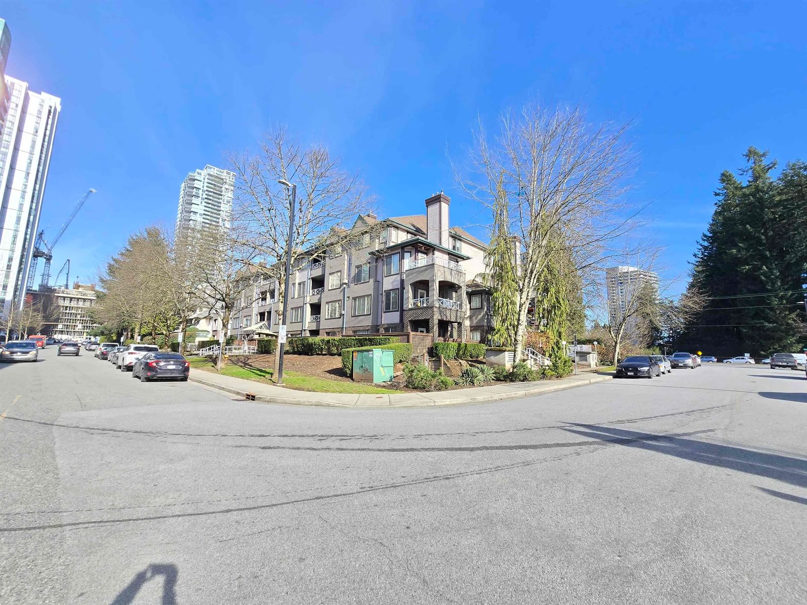 Listing Image 19