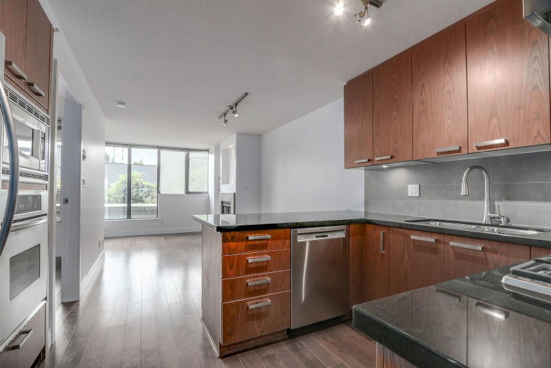 221 - 3228 Tupper Street
