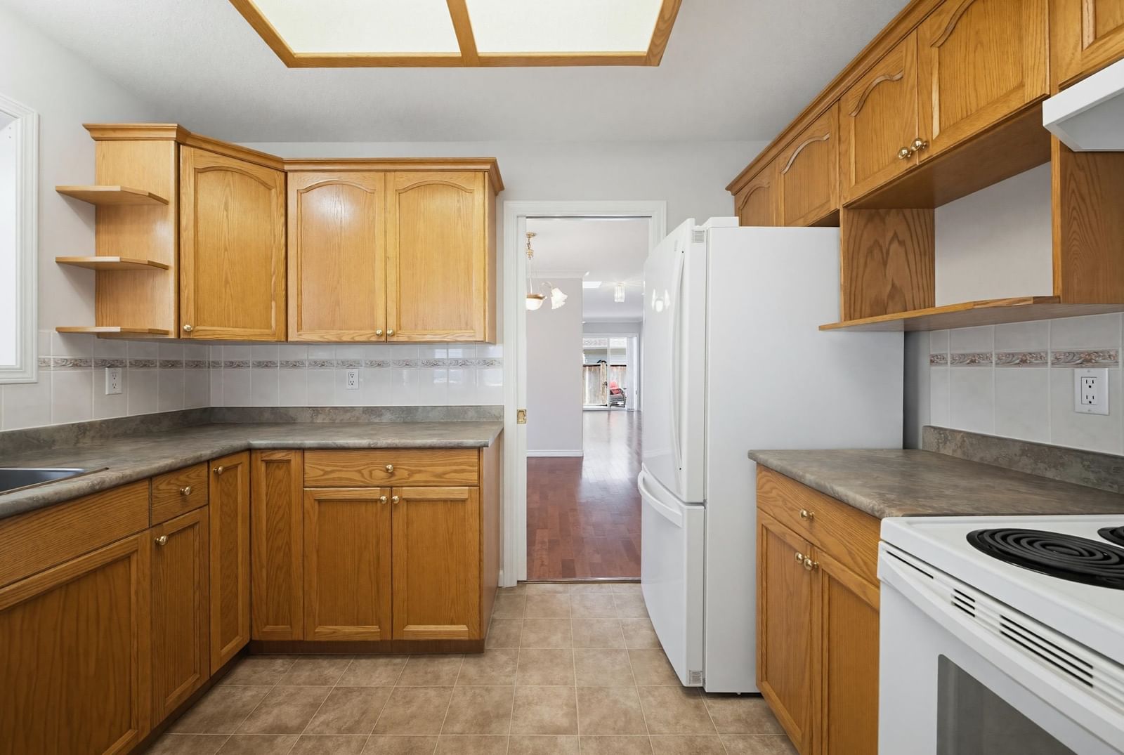 Listing Image 17