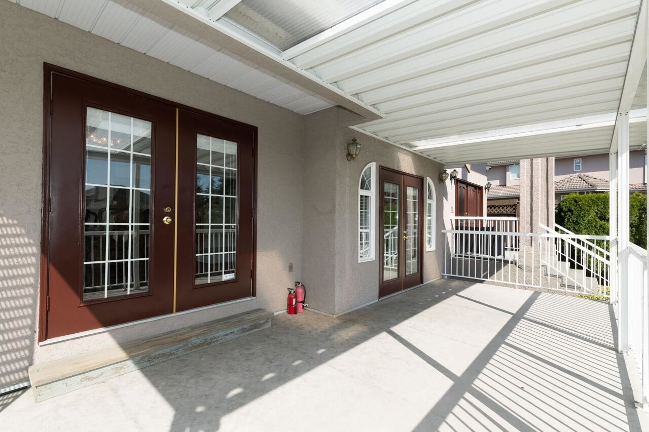 Listing Image 9
