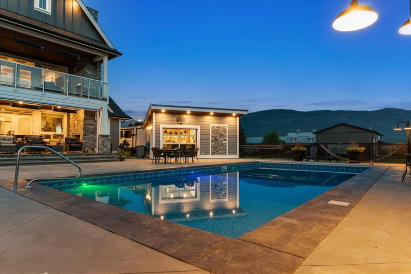6257 Sumas Prairie Road
