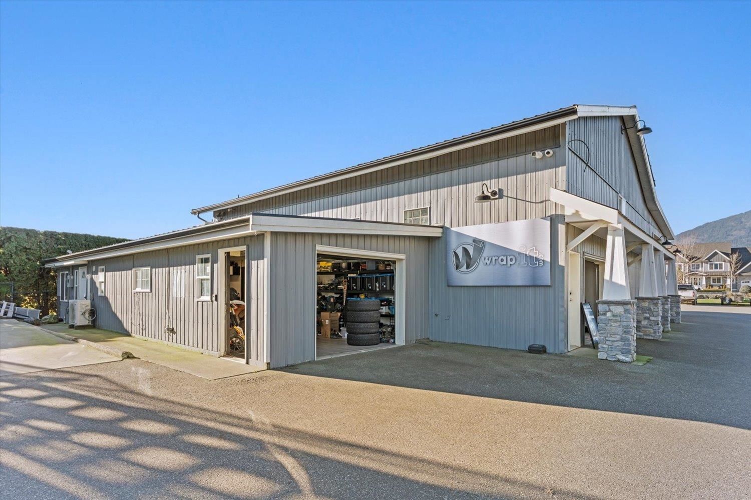 Listing Image 32