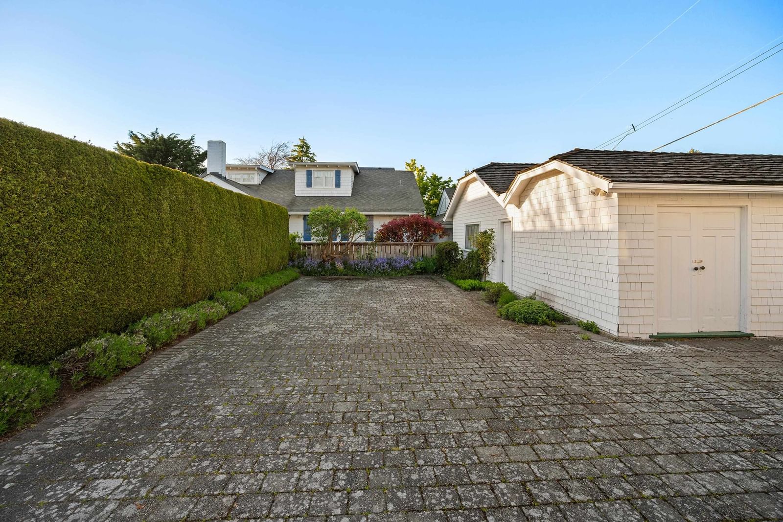 Listing Image 33
