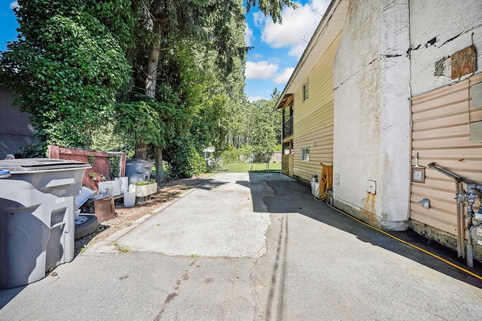 Listing Image 28