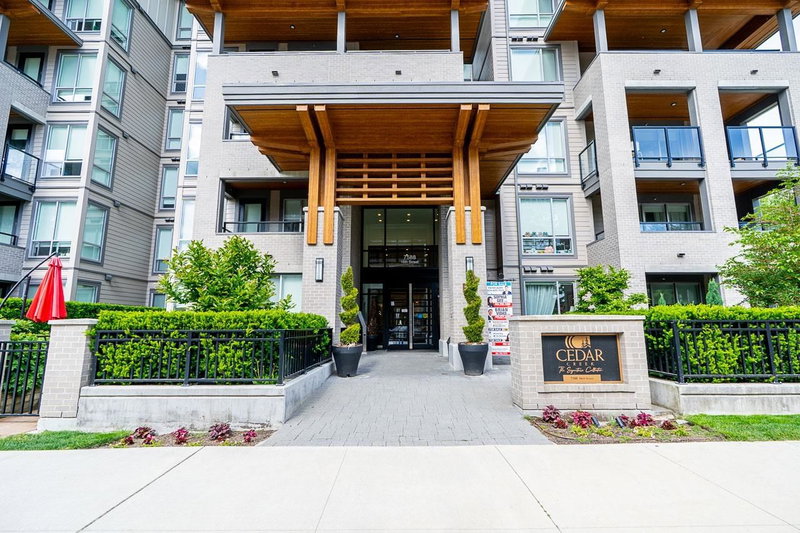 101 - 7588 16th Street