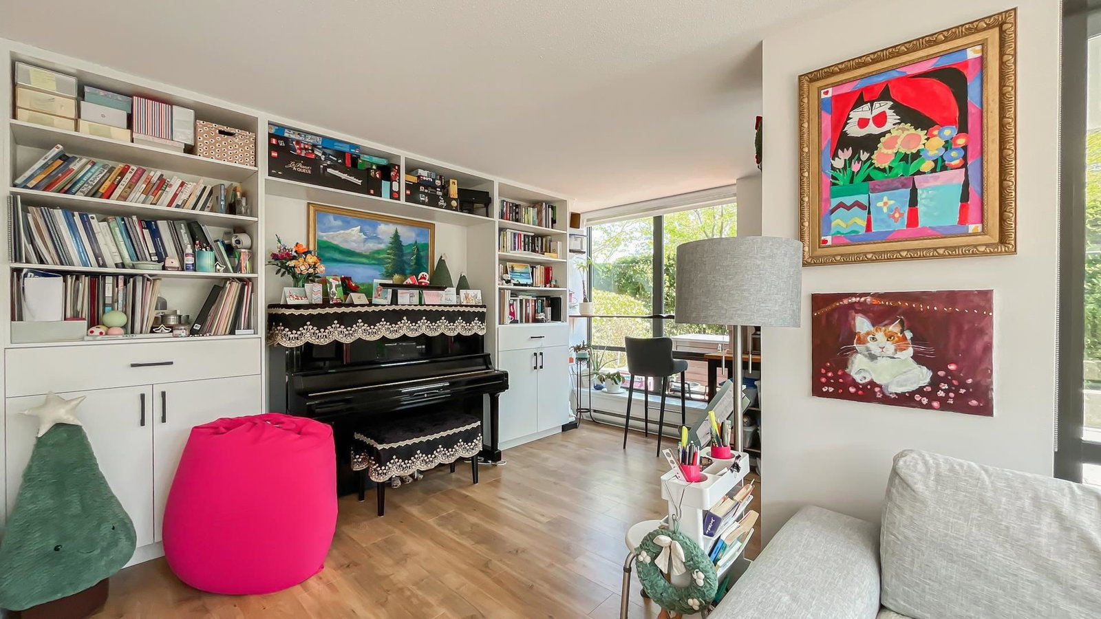 Listing Image 12
