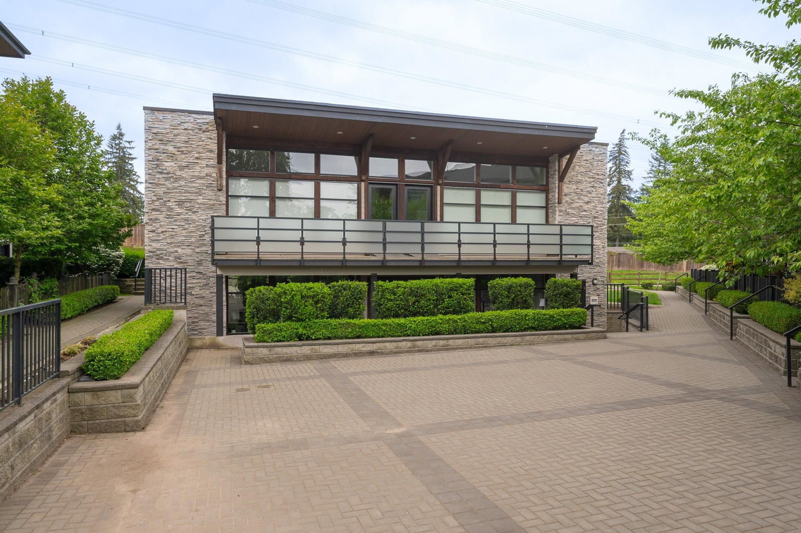 Listing Image 38