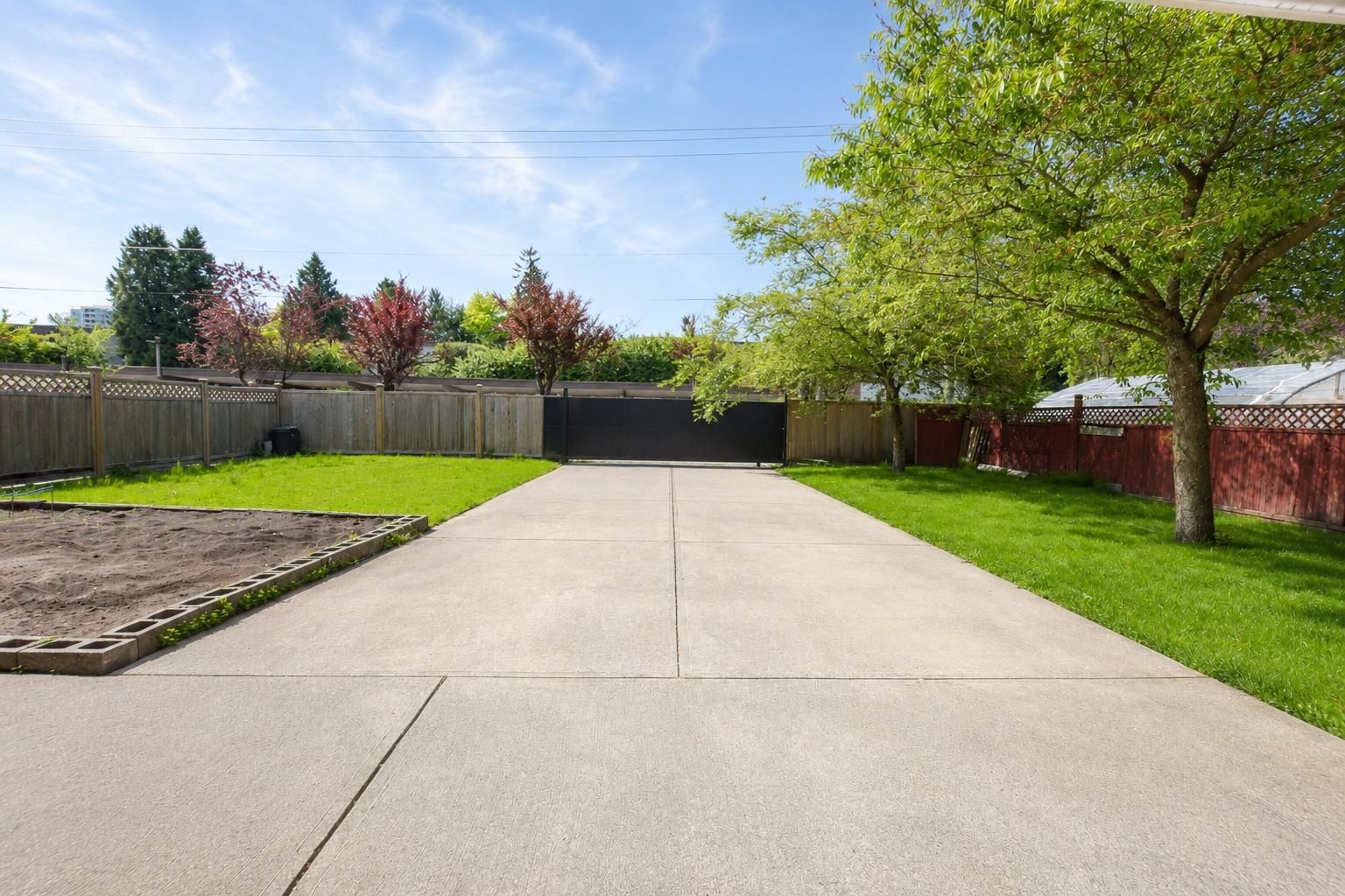 Listing Image 21