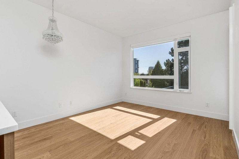 309 - 5115 Cambie Street