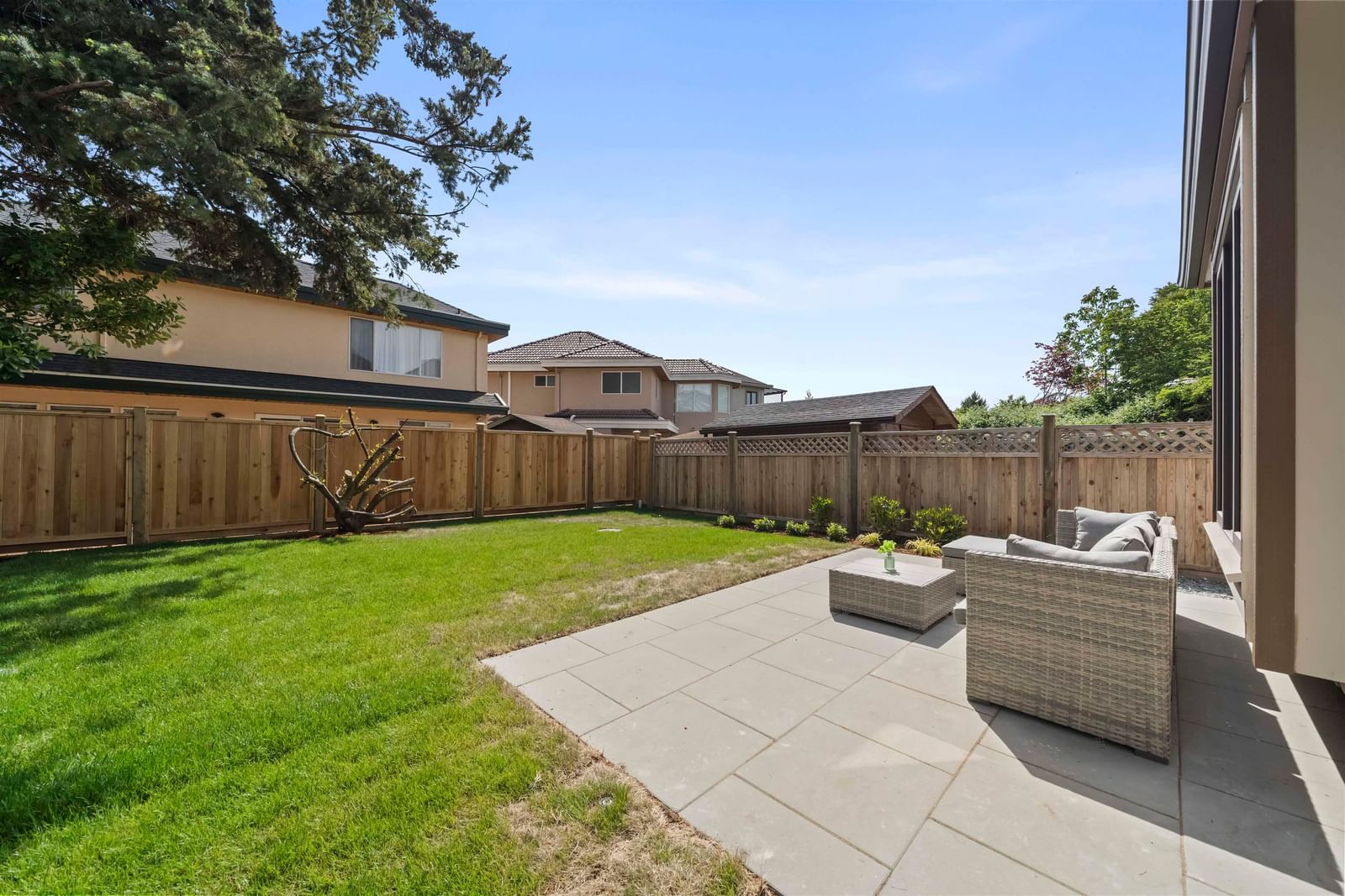 Listing Image 22