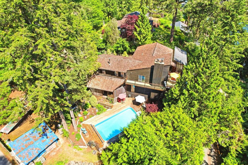 5481 Indian River Drive