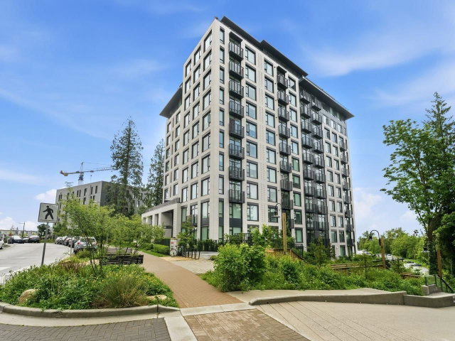 202 - 8750 University Crescent