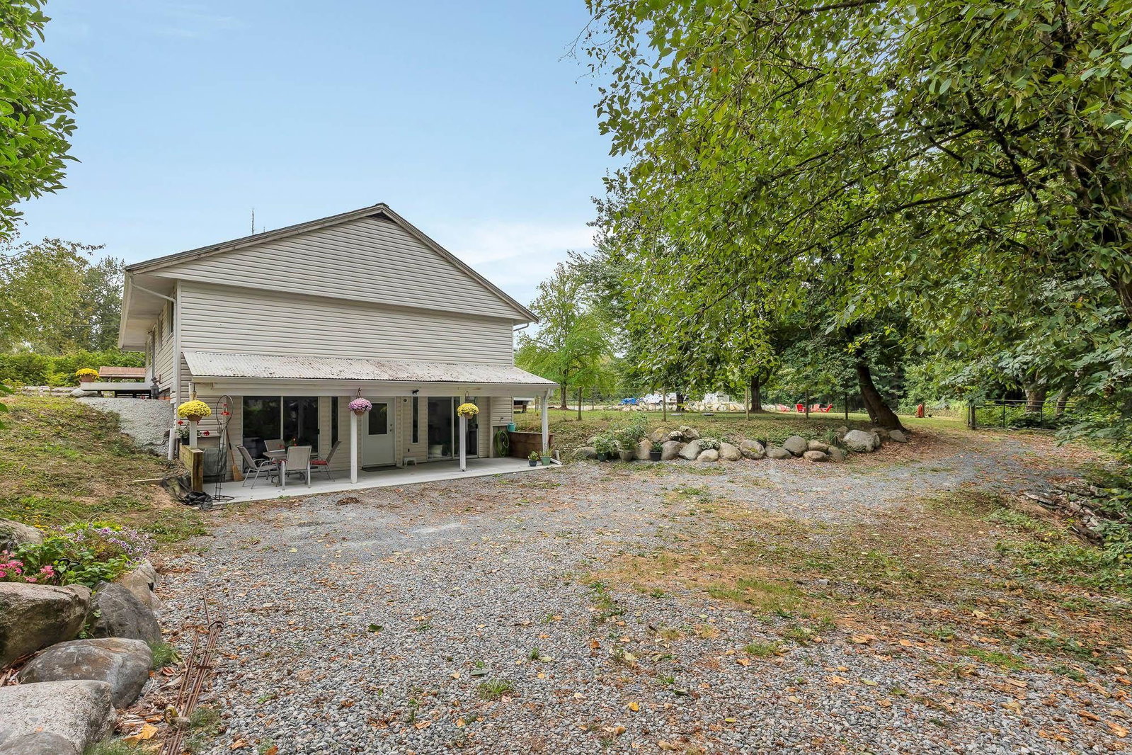 Listing Image 27