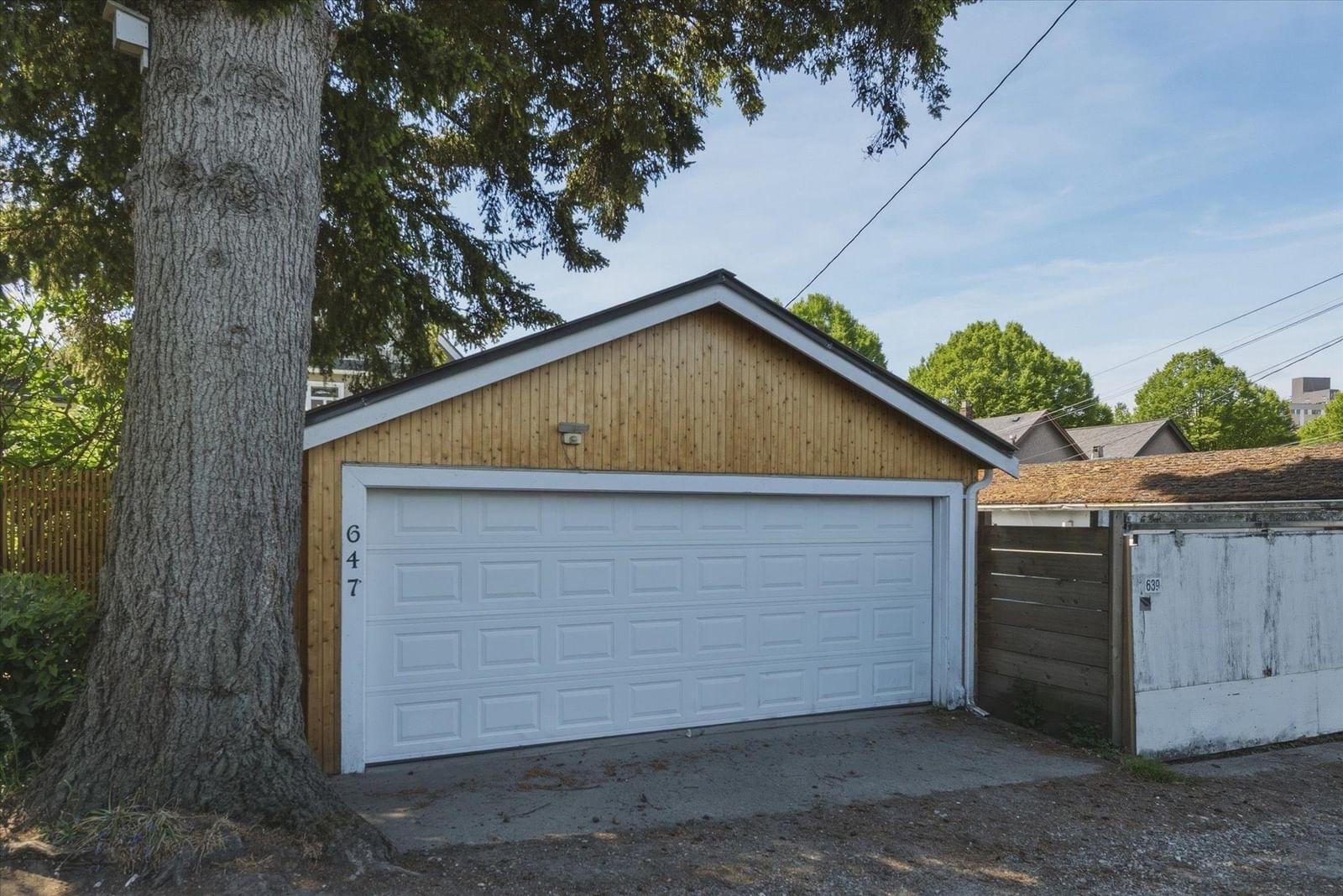 Listing Image 33