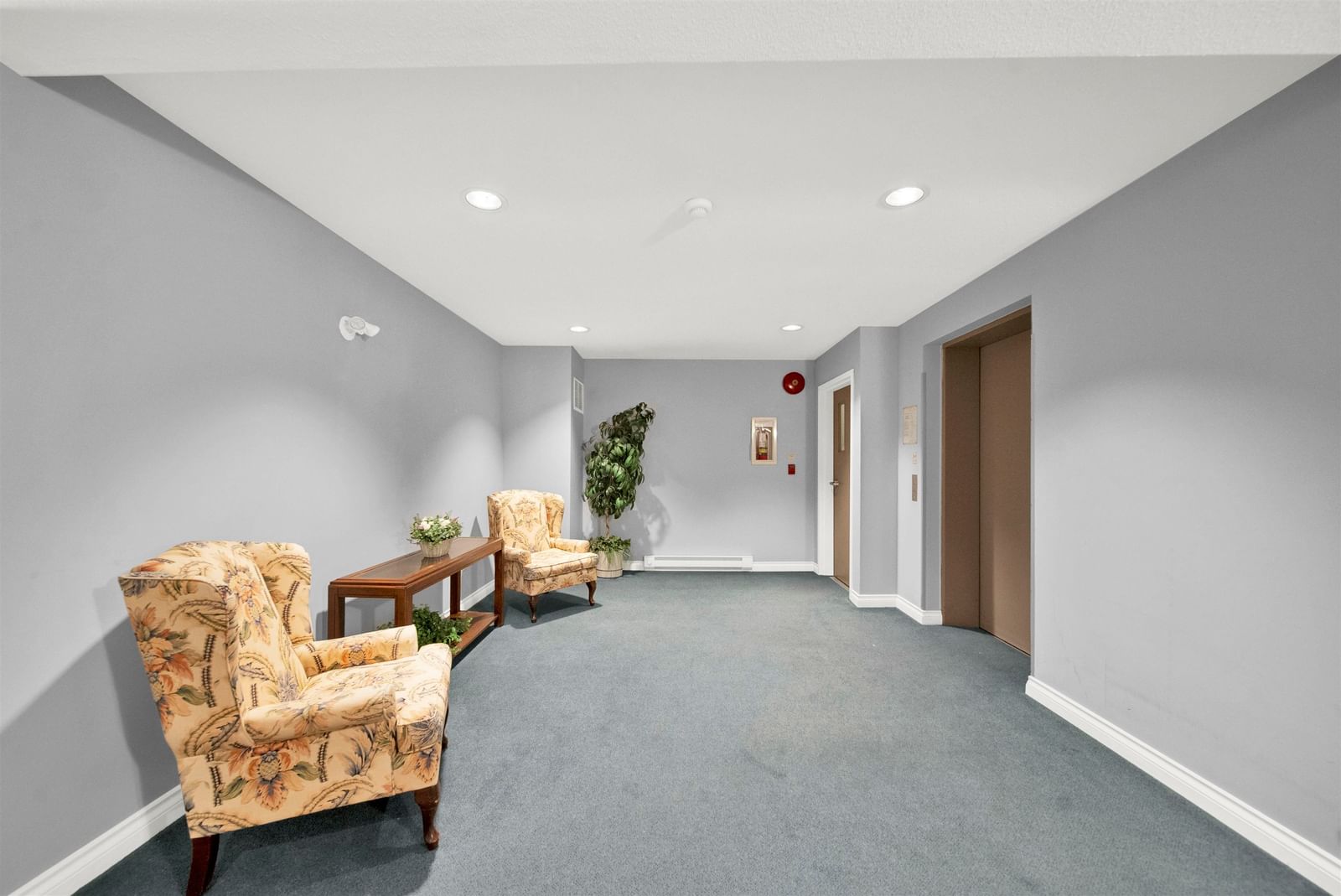 Listing Image 25