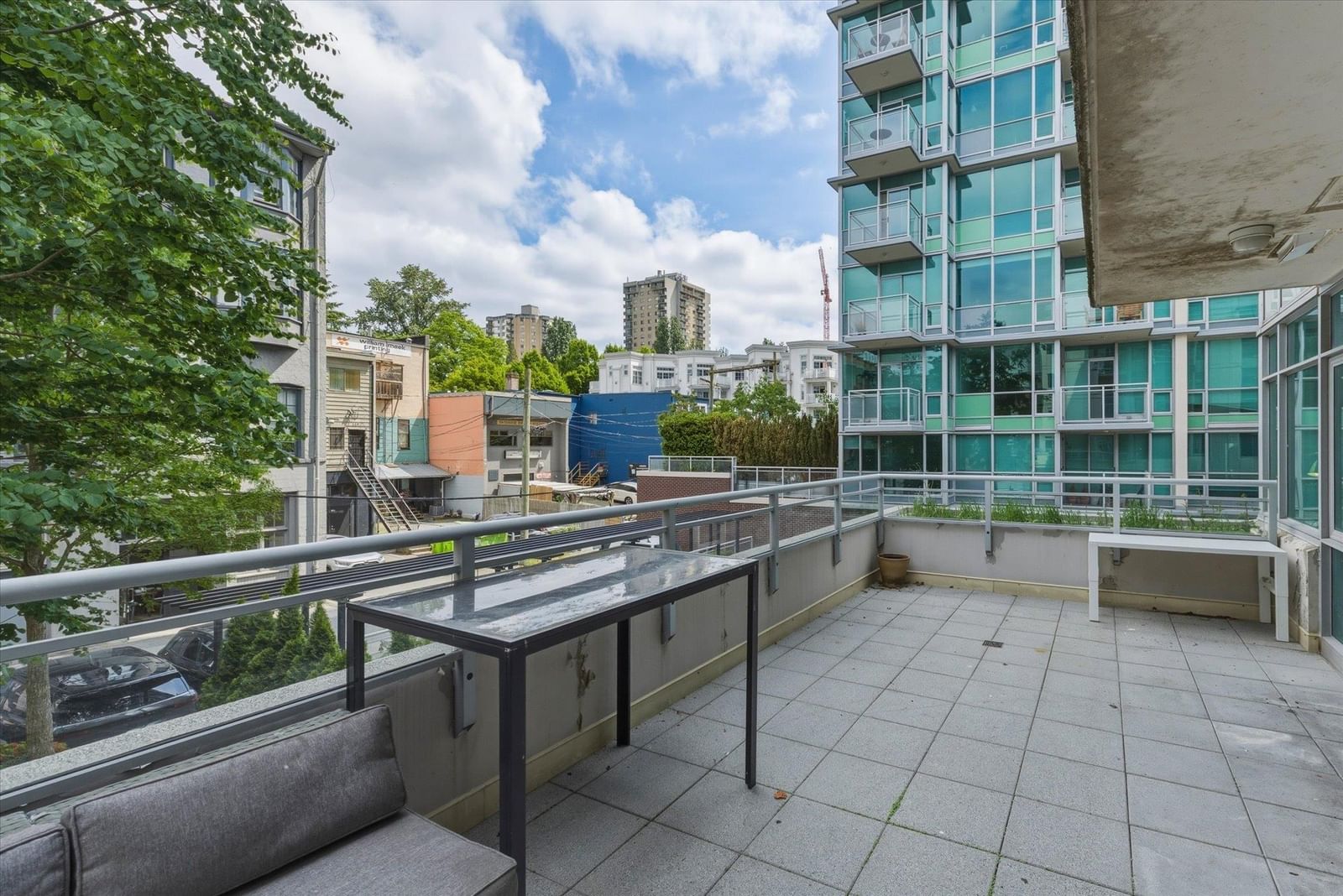 Listing Image 21
