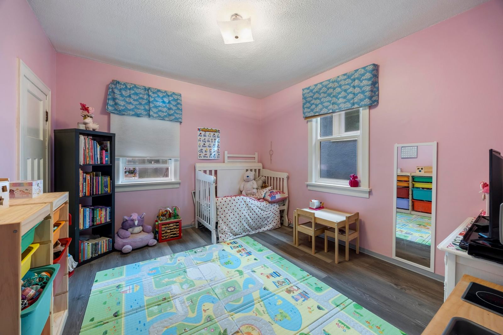 Listing Image 13