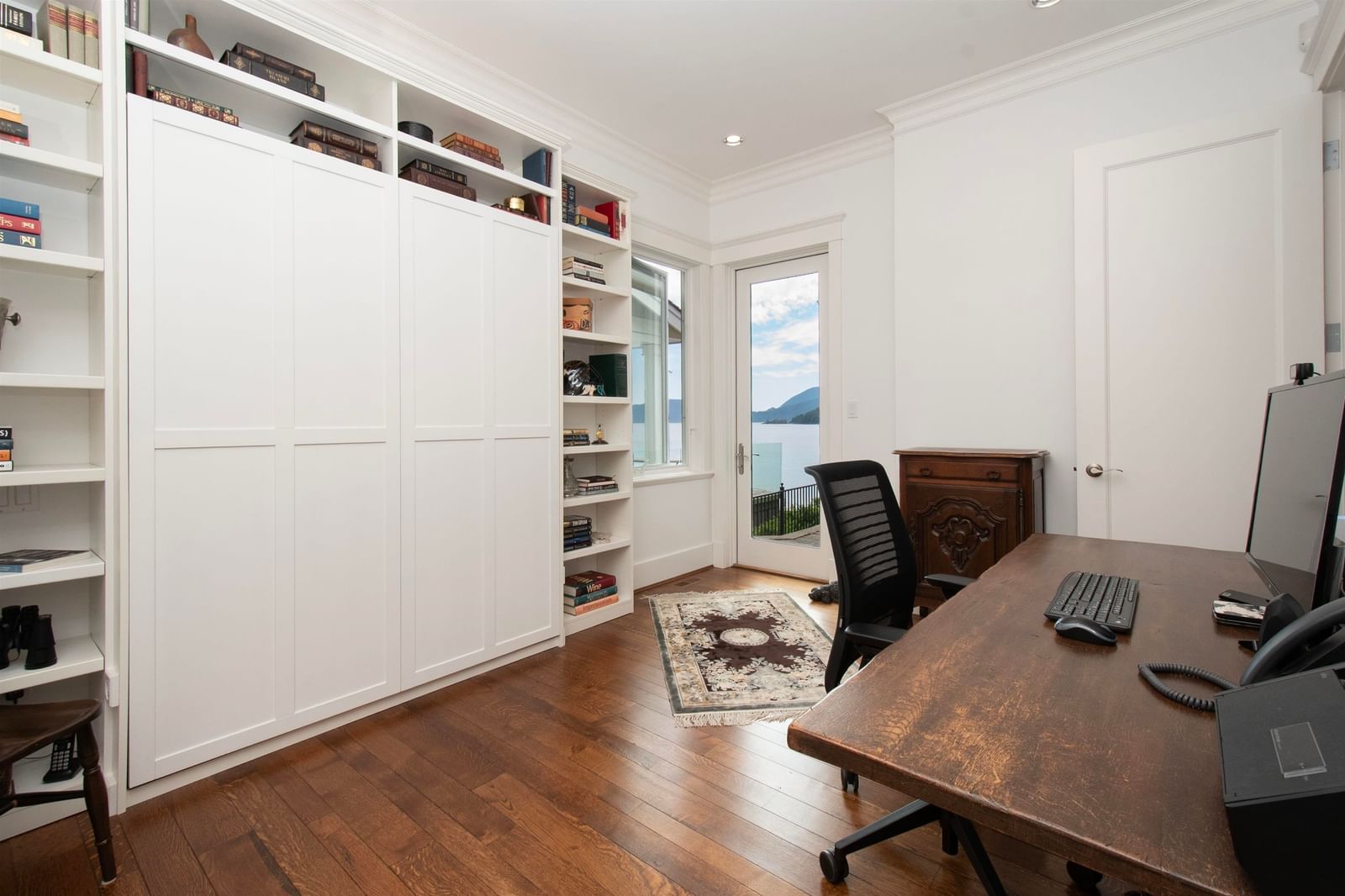 Listing Image 14