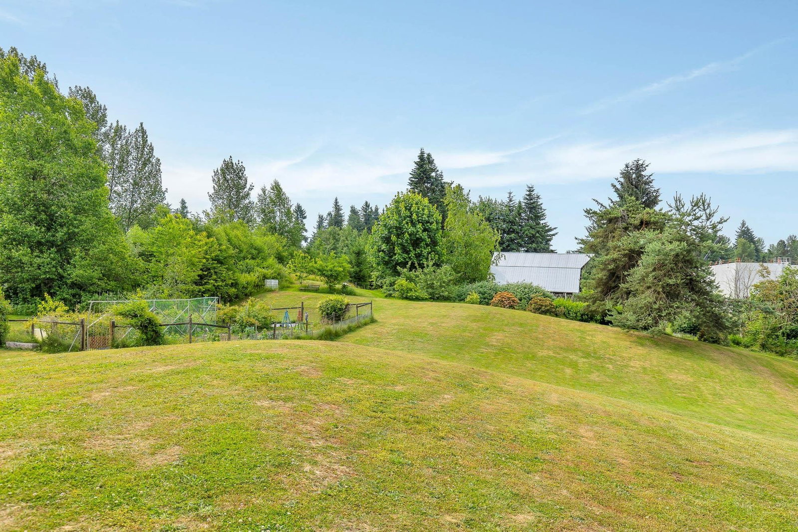 Listing Image 26