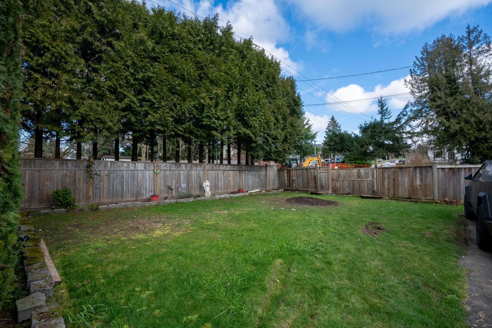 Listing Image 25