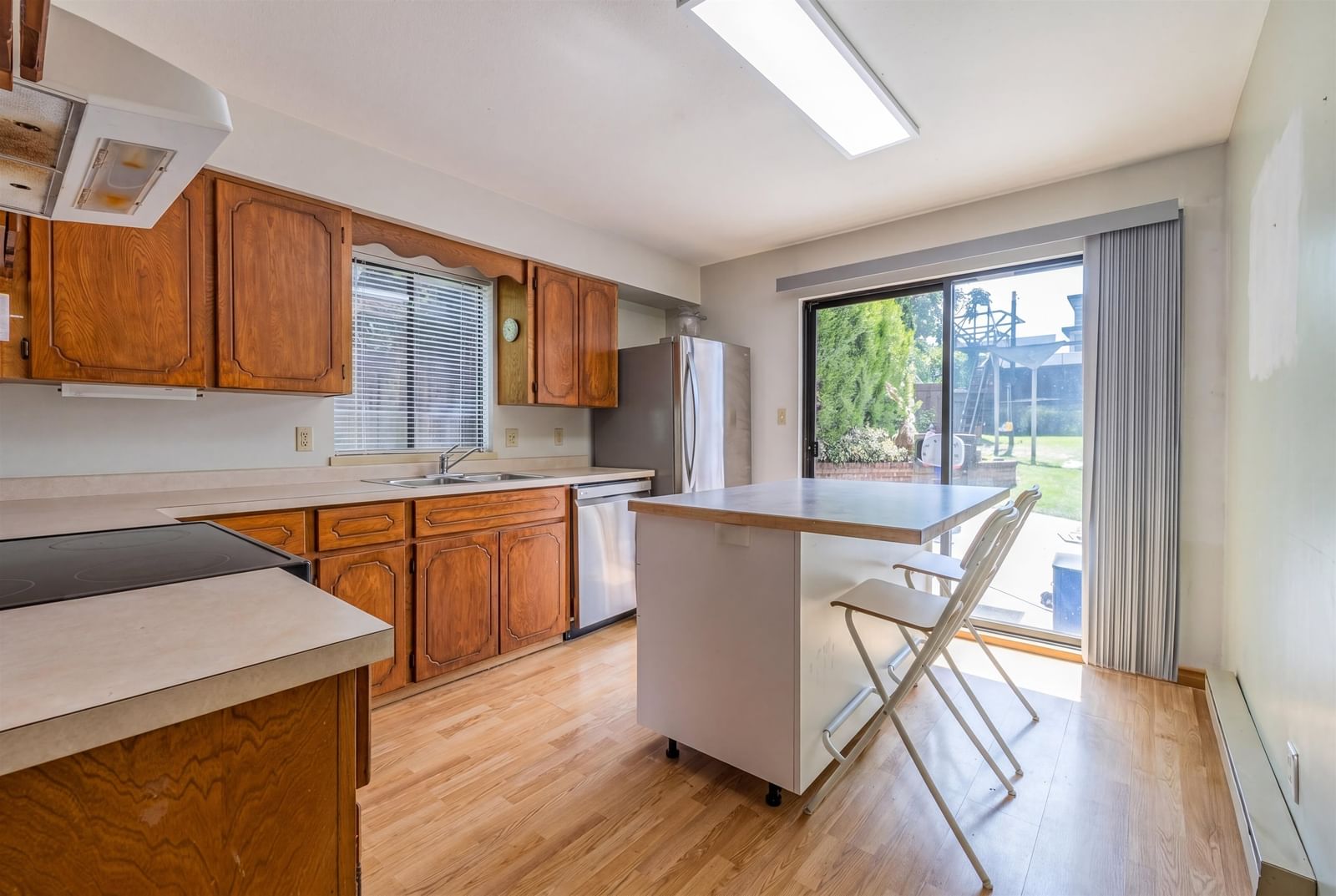 Listing Image 15