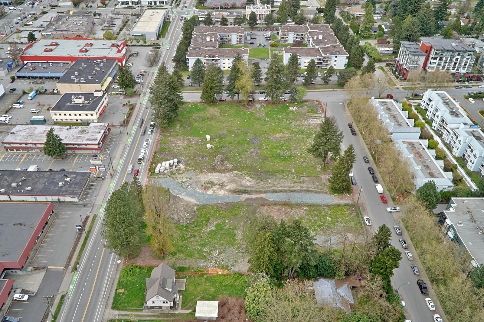 Listing Image 3
