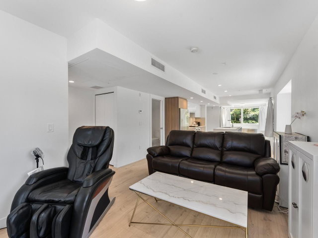 1 - 8428 Park Road