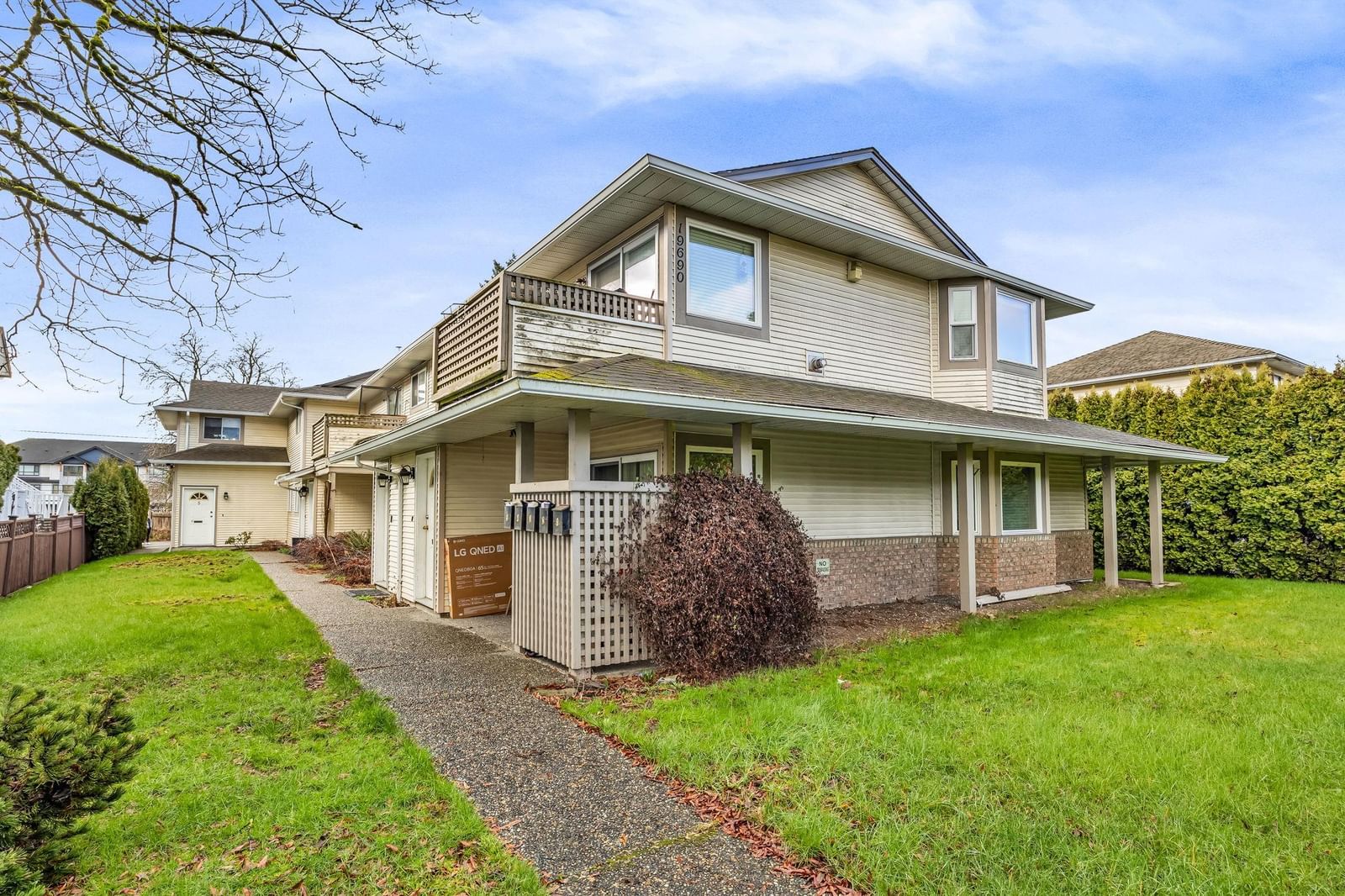 Listing Image 2