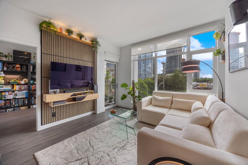 TH307 - 2351 Beta Avenue