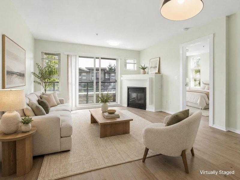 401 - 9319 University Crescent