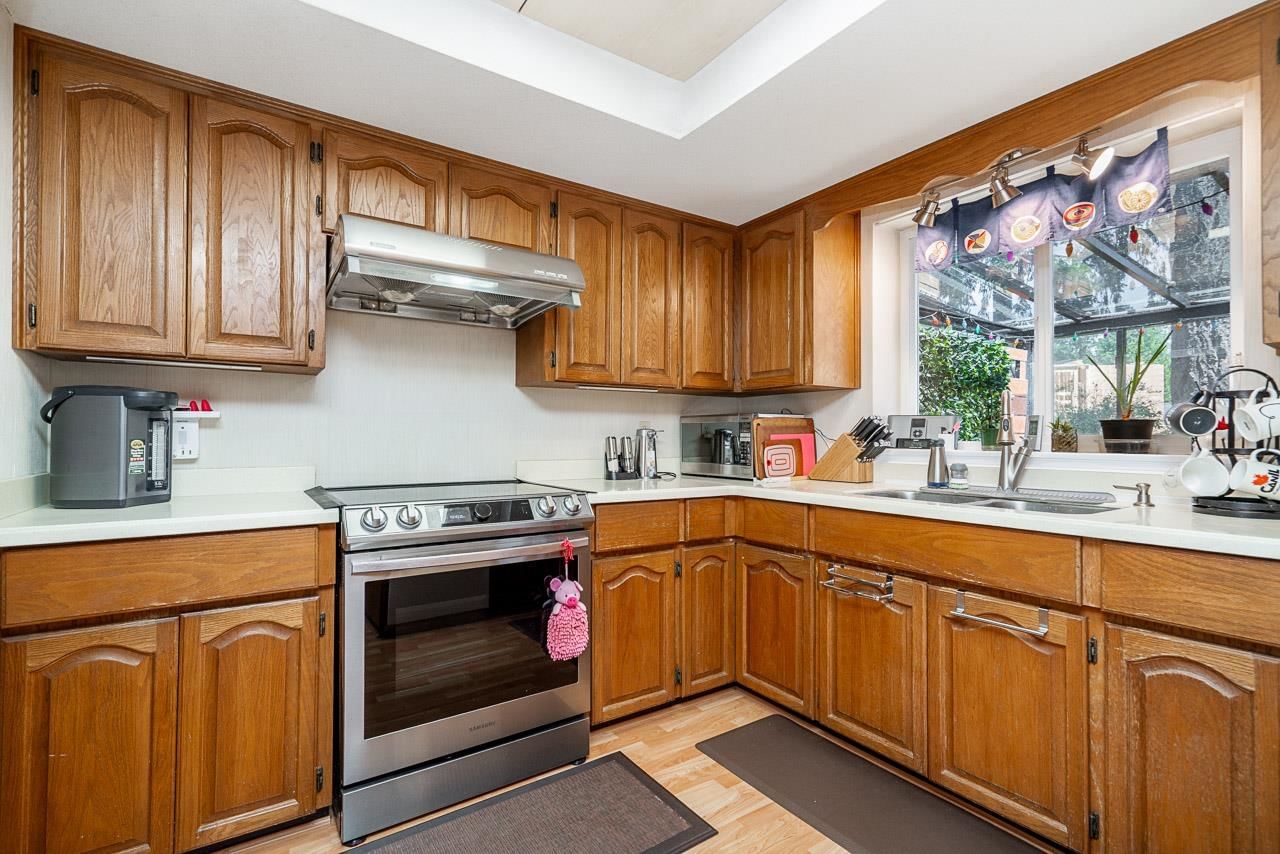 Listing Image 13